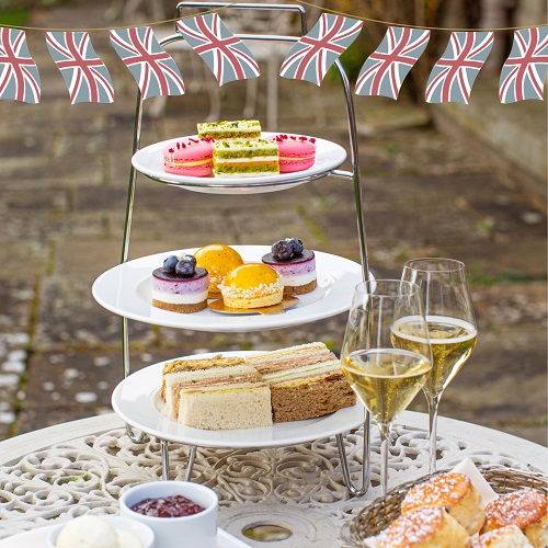 Image for Two boutique Warwickshire hotels announce Queen's Platinum Jubilee celebrations - from Platinum Private Dining to picnic party and afternoon tea with croquet!