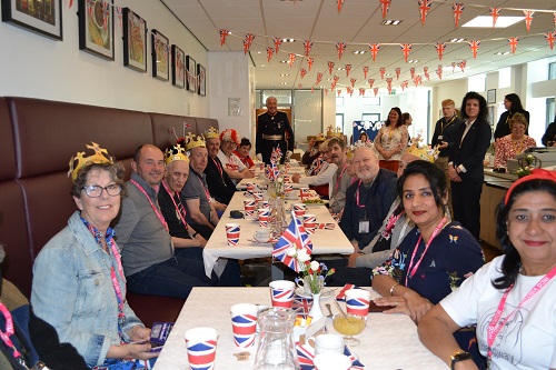 Leamington students host celebratory Coronation lunch for people affected by brain injuries