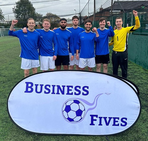 Warwickshire accountants raise £550 for The Shakespeare Hospice at national football tournament 