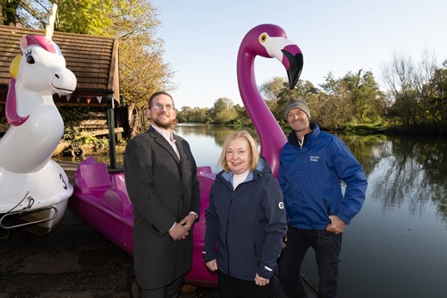 Warwick Boats and the Leam Boat Centre named as Headline Sponsors of the ‘Tales from the Riverbank’ exhibition in Warwick
