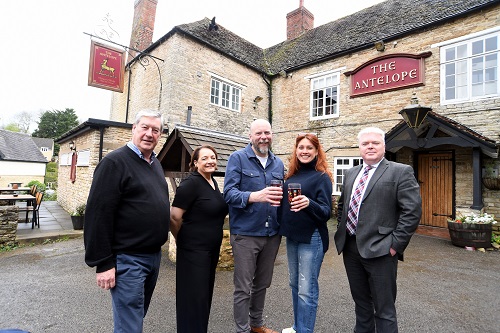 Warwickshire pub raises a glass to business support