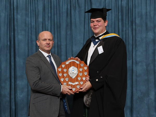 Rising star scoops Mecalac accolade