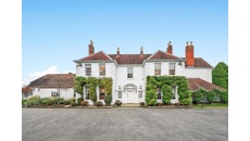 Image for Bromwich Hardy to manage former medieval manor house near Warwick